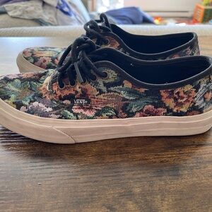 Vans authentic trim
